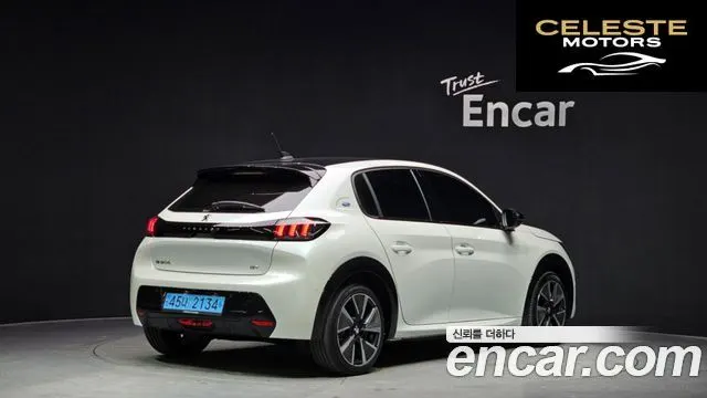 PEUGEOT e-208 2GT 2022 — photo 2 sur 20