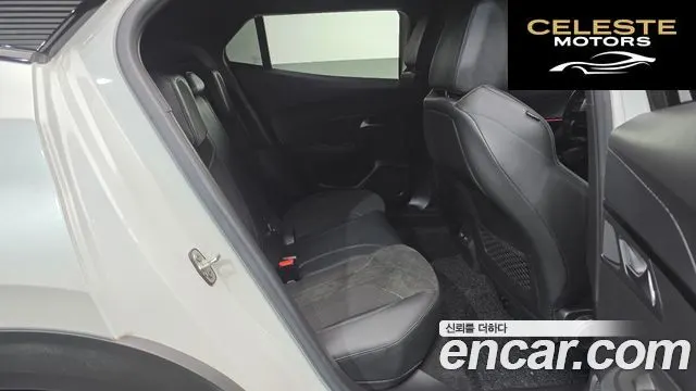 PEUGEOT 2008 21.5 BlueHDi GT Line 2021 — photo 12 sur 20