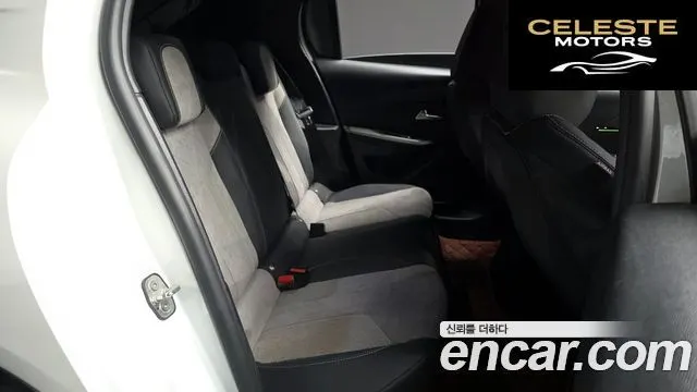 PEUGEOT e-208 2GT Line 2021 — photo 12 sur 26