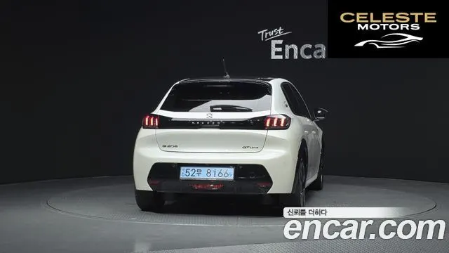 PEUGEOT e-208 2GT Line 2021 — photo 4 sur 26