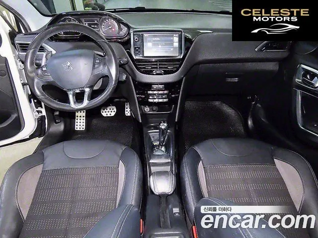 PEUGEOT 2008 1.6 e-HDi S 2015 — photo 10 sur 25