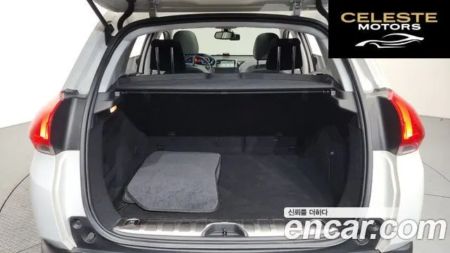 PEUGEOT 2008 1.6 BlueHDi 2016 — photo 20 sur 20