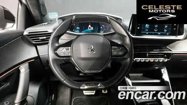 PEUGEOT e-2008 2EV GT 2021 — photo 13 sur 26