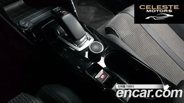 PEUGEOT e-2008 2EV GT 2021 — photo 9 sur 26