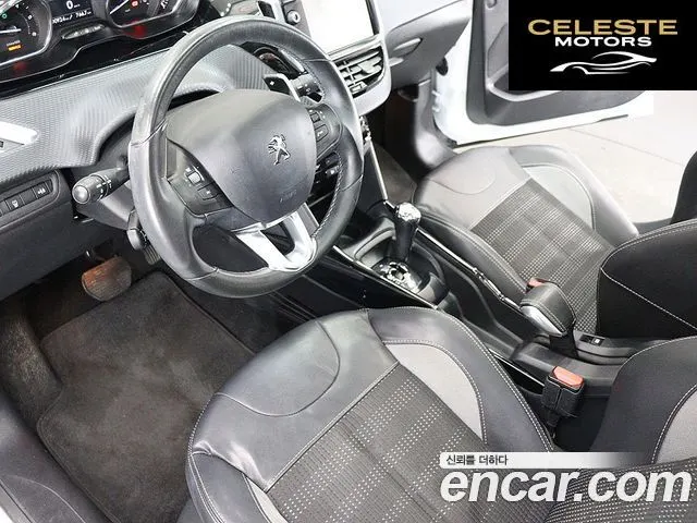 PEUGEOT 2008 1.6 BlueHDi 2015 — photo 9 sur 26