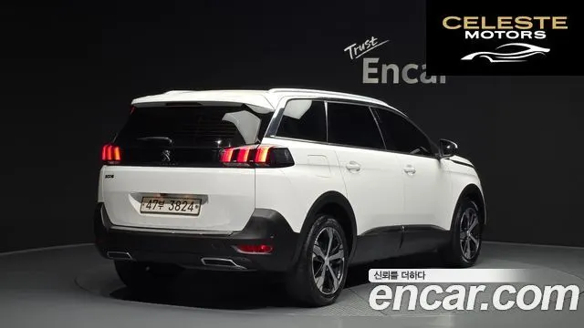 PEUGEOT 5008 21.6 BlueHDi 2019 — photo 2 sur 20