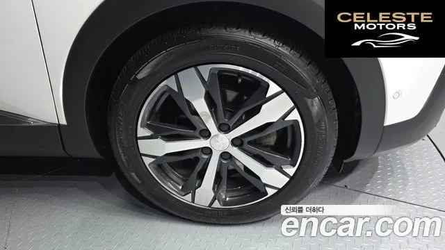 PEUGEOT 5008 21.6 BlueHDi 2019 — photo 5 sur 20