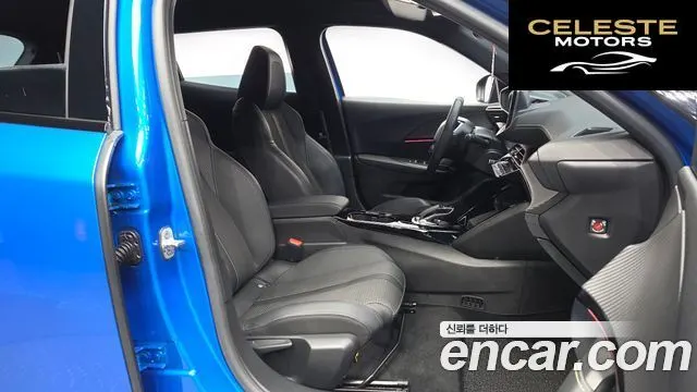 PEUGEOT e-2008 2EV GT 2022 — photo 11 sur 20