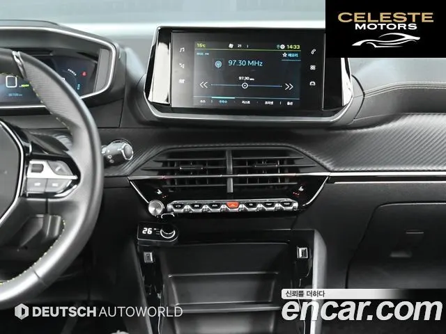 PEUGEOT e-208 2GT 2023 — photo 14 sur 26