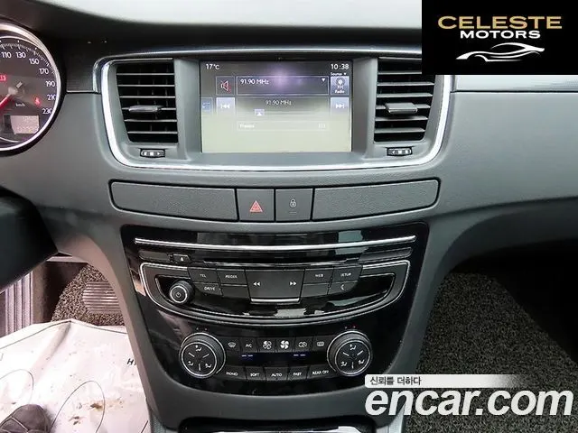 PEUGEOT 508SW 1.6 e-HDi 2015 — photo 13 sur 26