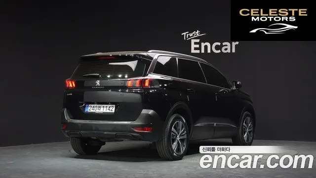 PEUGEOT 5008 21.2 Pure Tech 2024 — photo 2 sur 34