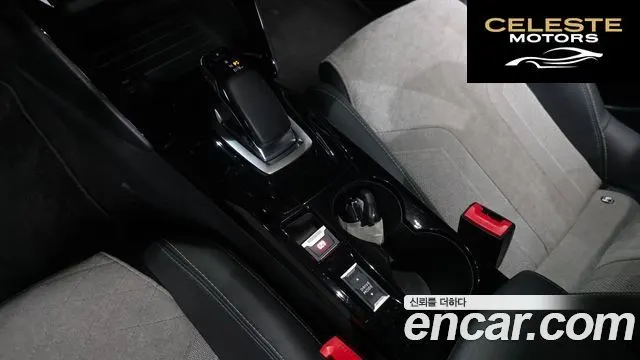 PEUGEOT e-208 2GT Line 2021 — photo 12 sur 30