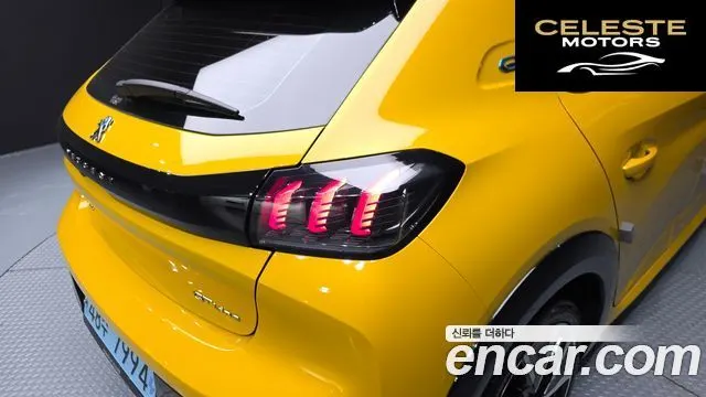 PEUGEOT e-208 2GT Line 2021 — photo 9 sur 30