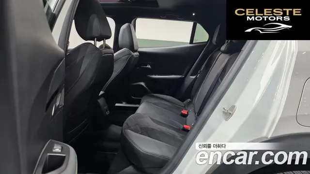 PEUGEOT 2008 21.5 BlueHDi GT Line 2021 — photo 18 sur 35