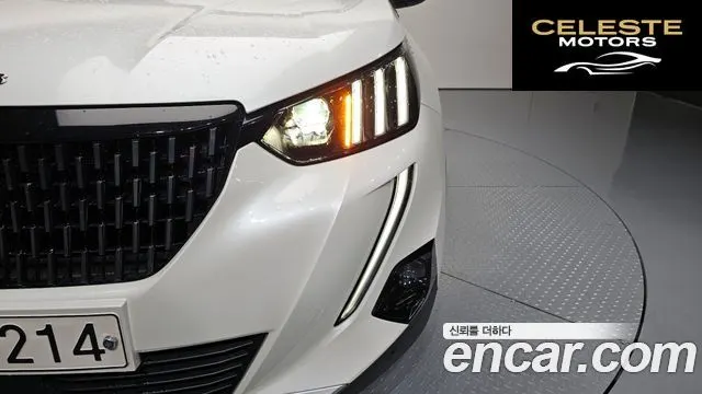 PEUGEOT 2008 21.5 BlueHDi GT Line 2021 — photo 8 sur 35