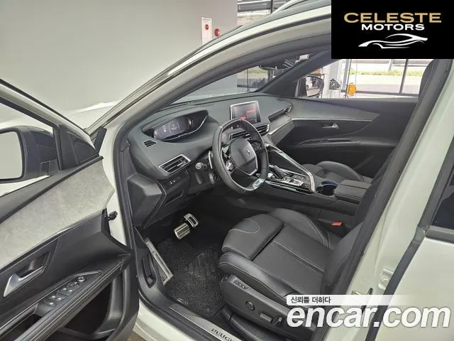 PEUGEOT 5008 21.2 Pure Tech GT 2022 — photo 13 sur 26