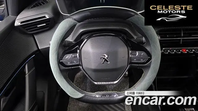 PEUGEOT e-208 2GT 2023 — photo 14 sur 20