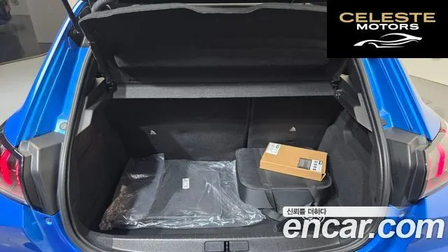 PEUGEOT e-208 2GT 2023 — photo 17 sur 20