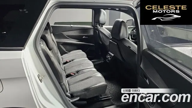 PEUGEOT 5008 21.5 BlueHDi GT Line 2019 — photo 18 sur 41