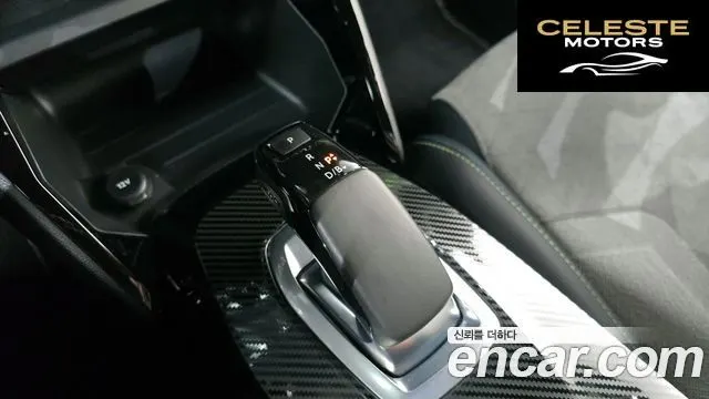 PEUGEOT e-208 2GT Line 2021 — photo 12 sur 32
