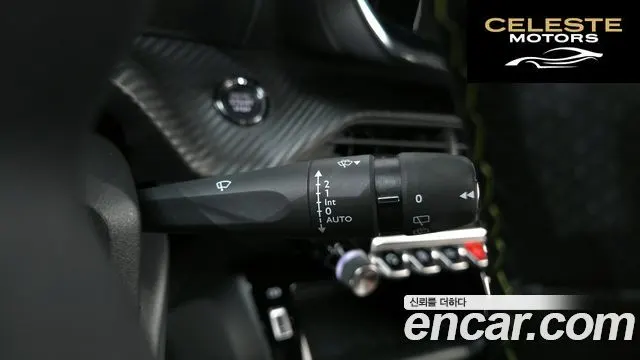 PEUGEOT e-208 2GT Line 2021 — photo 26 sur 32