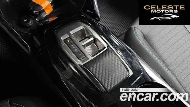 PEUGEOT e-208 2 2022 — photo 12 sur 33