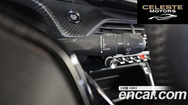 PEUGEOT e-208 2 2022 — photo 24 sur 33