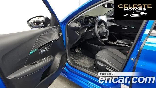 PEUGEOT e-208 2 2022 — photo 13 sur 33