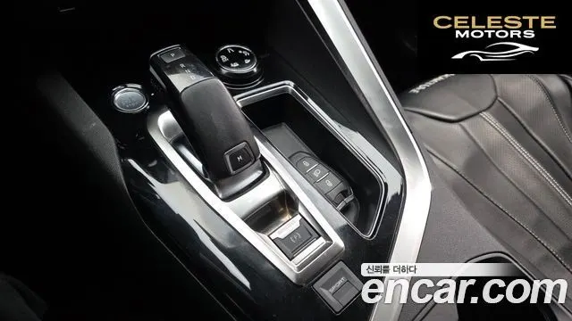PEUGEOT 3008 21.5 BlueHDi 2019 — photo 12 sur 30