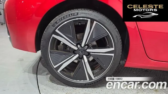 PEUGEOT 308 31.2 HighGT 2025 — photo 5 sur 32