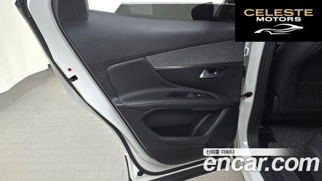 PEUGEOT 3008 21.6 BlueHDi GT Line 2018 — photo 15 sur 33
