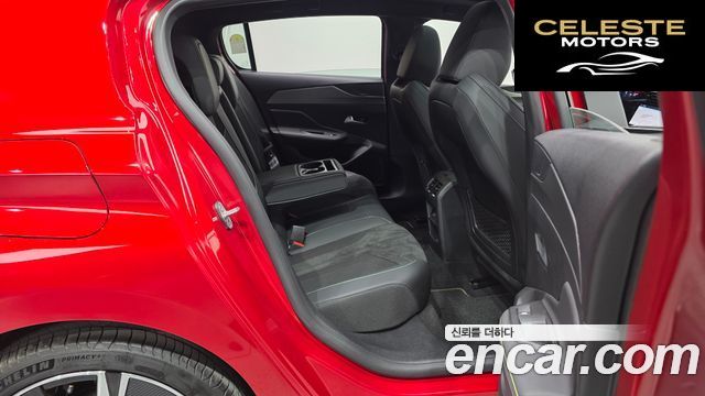 PEUGEOT 308 31.2 HighGT 2025 — photo 17 sur 32