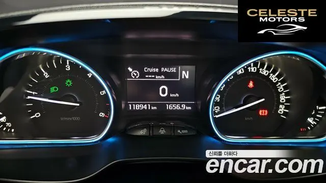 PEUGEOT 2008 1.6 BlueHDi GC 2018 — photo 11 sur 30