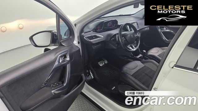 PEUGEOT 2008 1.6 BlueHDi 2016 — photo 10 sur 20