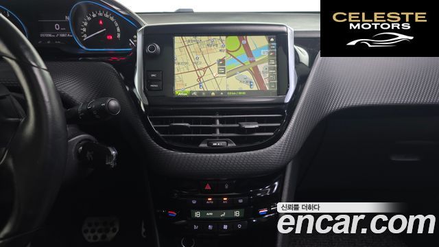 PEUGEOT 2008 1.6 BlueHDi 2016 — photo 13 sur 20