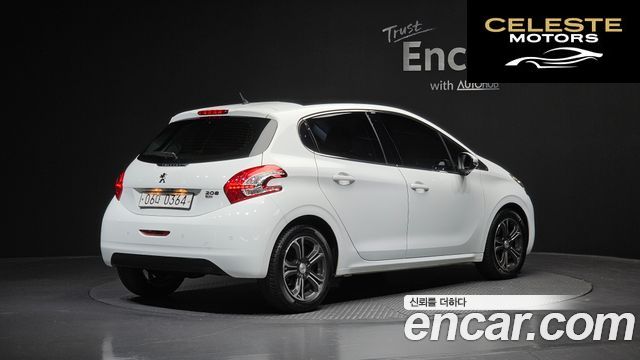 PEUGEOT 208 1.6 e-HDi 5portes 2016 — photo 2 sur 20