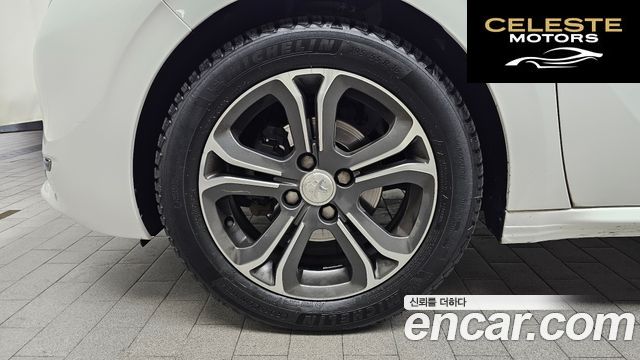 PEUGEOT 208 1.6 e-HDi 5portes 2016 — photo 5 sur 20
