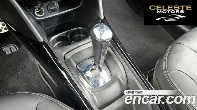 PEUGEOT 2008 1.6 BlueHDi 2017 — photo 9 sur 20