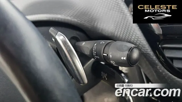PEUGEOT 2008 1.6 BlueHDi GC 2018 — photo 22 sur 33