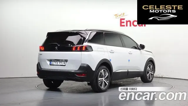 PEUGEOT 5008 21.5 BlueHDi 2021 — photo 2 sur 30