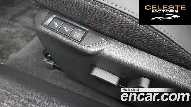 PEUGEOT e-208 2GT 2023 — photo 29 sur 36