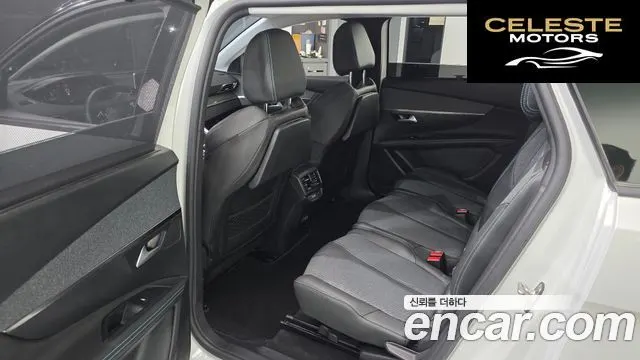 PEUGEOT 5008 21.5 BlueHDi 2021 — photo 16 sur 30
