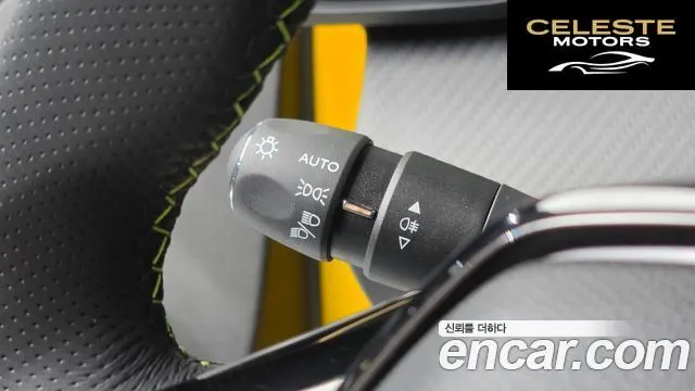 PEUGEOT e-208 2GT 2023 — photo 28 sur 30