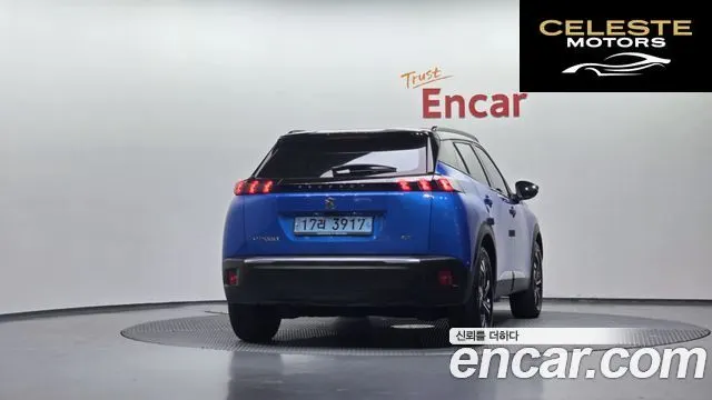 PEUGEOT e-2008 2EV GT 2022 — photo 4 sur 35