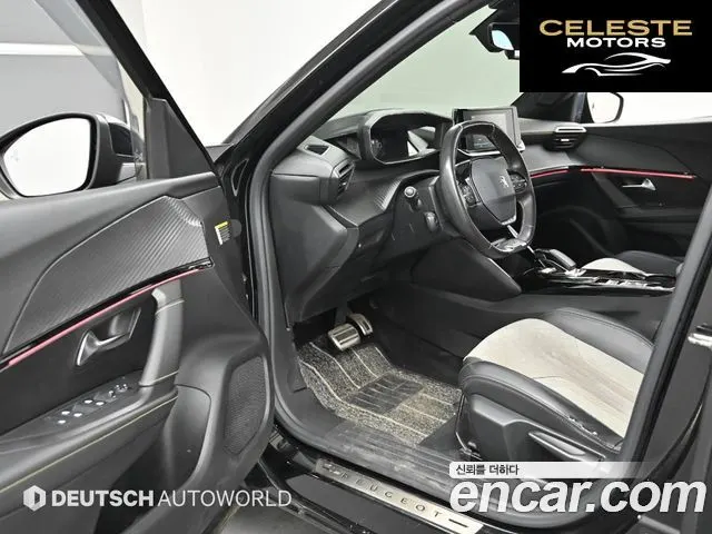 PEUGEOT e-2008 2EV GT 2021 — photo 11 sur 26