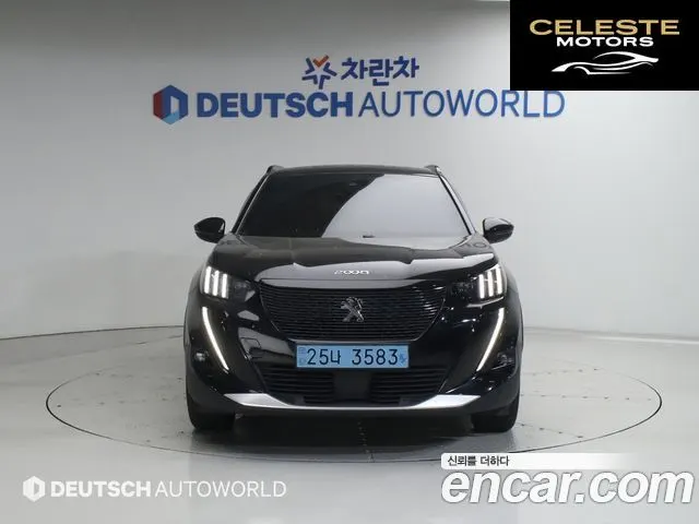 PEUGEOT e-2008 2EV GT 2021 — photo 3 sur 26