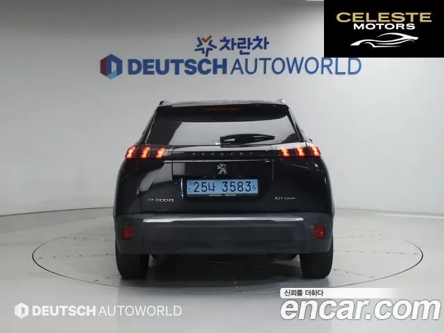 PEUGEOT e-2008 2EV GT 2021 — photo 4 sur 26