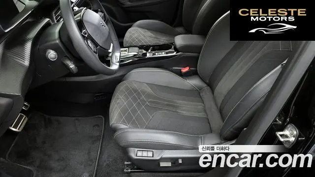 PEUGEOT e-2008 2EV GT 2023 — photo 27 sur 30