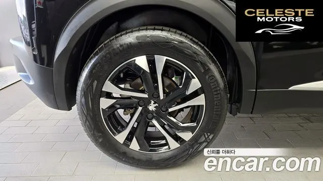 PEUGEOT e-2008 2EV GT 2023 — photo 5 sur 30