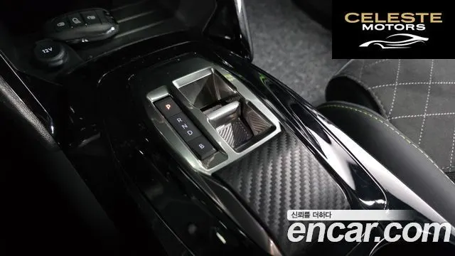 PEUGEOT e-208 2GT 2023 — photo 12 sur 30
